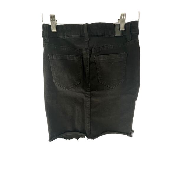 CP Jeans Black Wash Cut-Off Raw Hem Mini Denim Skirt Junior's Size 1 - Picture 4 of 7
